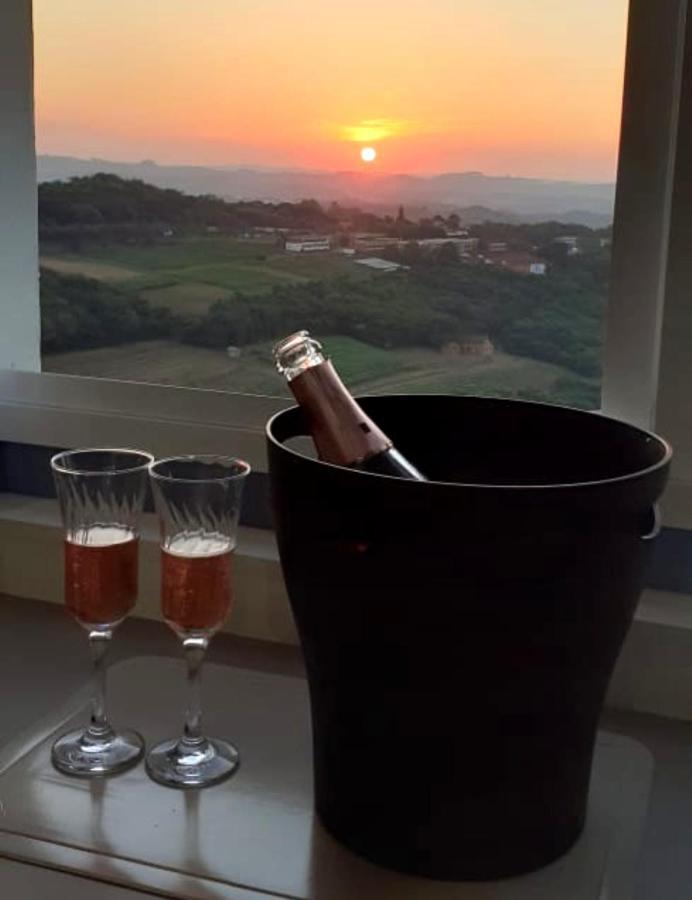 Apartamento Aconchegante Com Vista Para O Vale Dos Vinhedos Bento Gonçalves Exteriör bild